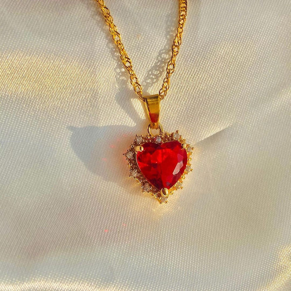 Heartstone necklace